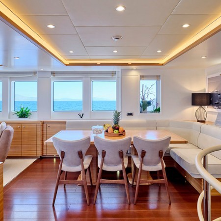 Salon at 3D yacht