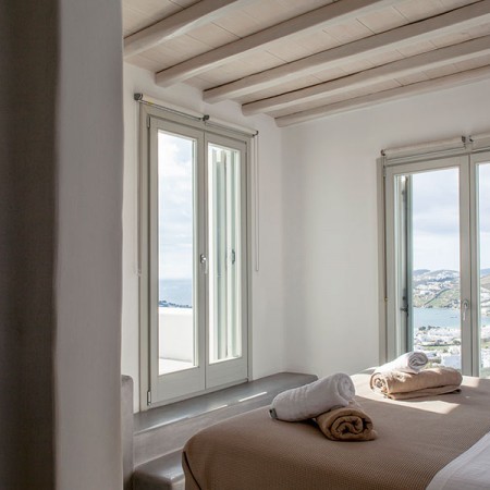 4 bedroom villa rental in Mykonos