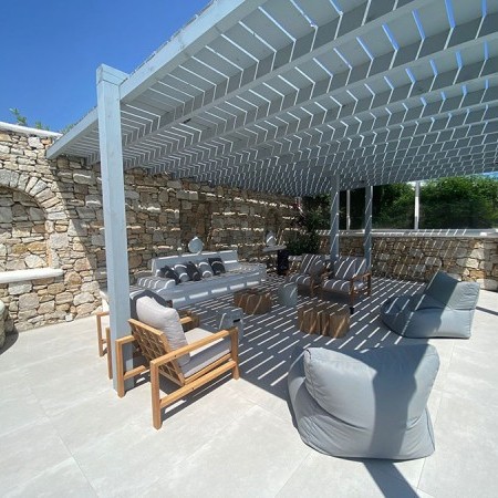 outdoor dining area with pergola