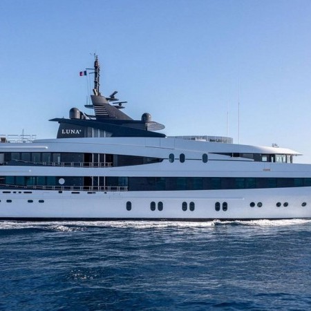 AHS superyacht