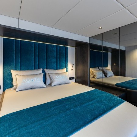 Master cabin of Agata Blu