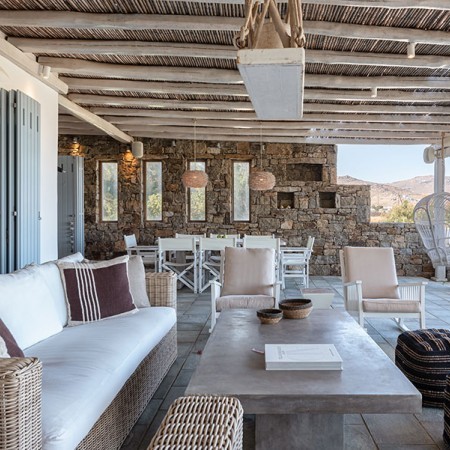 villa rental with beach access in Mykonos