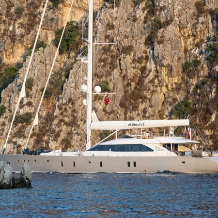 all about u 2 sailing yacht charter