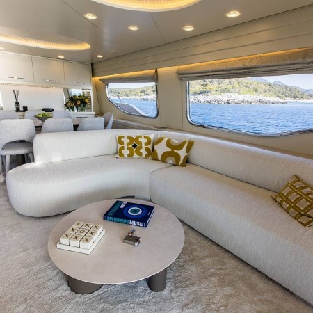 Andromeda yacht salon