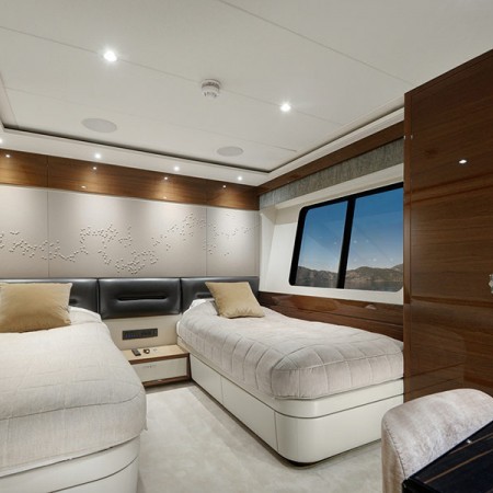 Antheya III yacht cabin