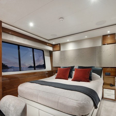 Antheya III yacht cabin