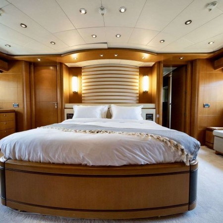 double cabin on Ariela superyacht