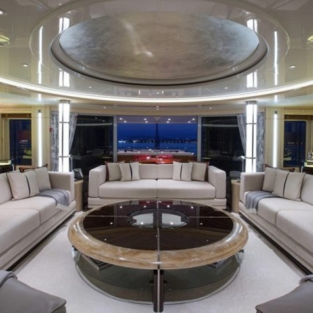 Arience yacht salon