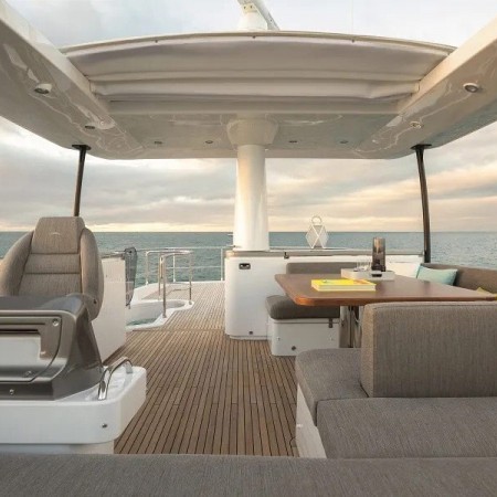 AZIMUT MAGELLANO 66 Yacht Charter