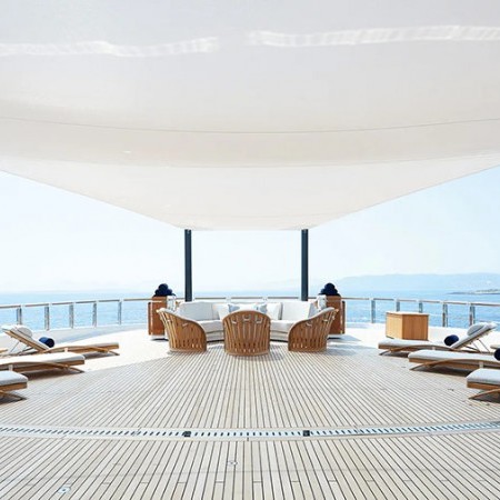 spacious deck lounge