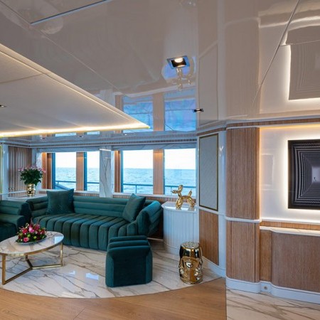 Barents yacht salon