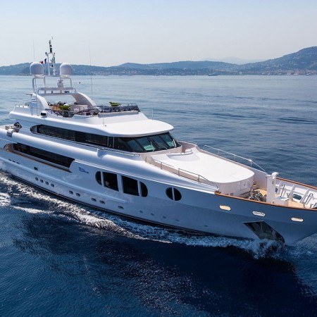 Bina Mondomarine yacht charter