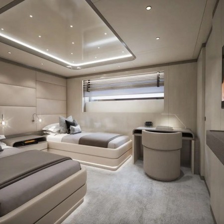 double cabin for 2 charter guests