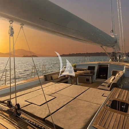 Black Lion sailing yacht charter