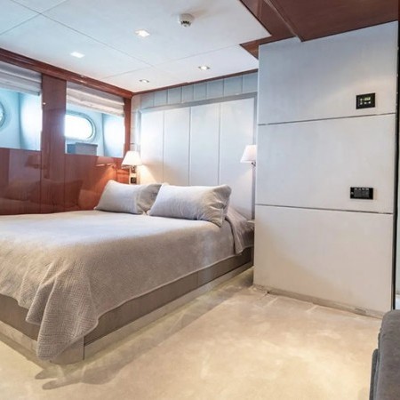 Bliss yacht charter