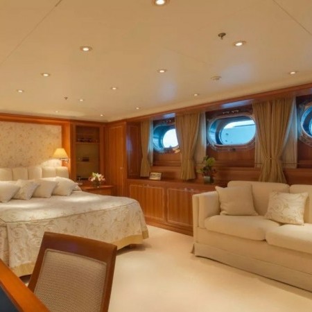 Burrasca yacht double cabin