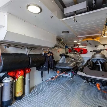 Burrasca sailing yacht storage room