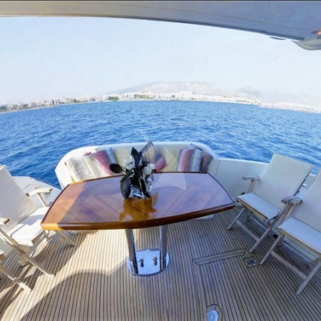 Chill Out II yacht charter Greece