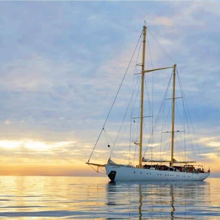 Chronos sailing yacht charter