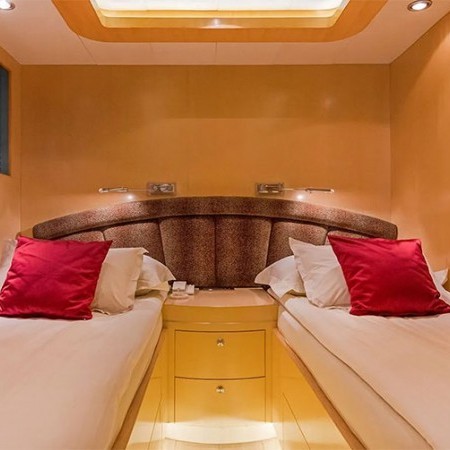 twin cabin of Conte Alberti yacht