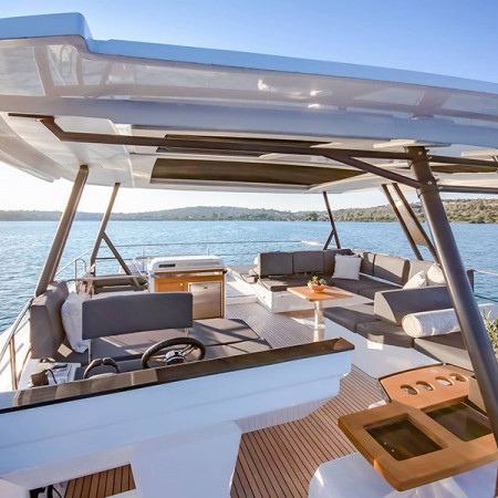 D2 Catamaran Yacht Charter 