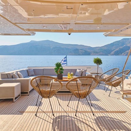 spacious deck area