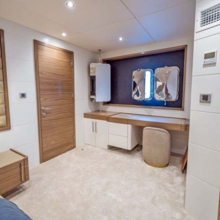 Deep Water yacht cabin