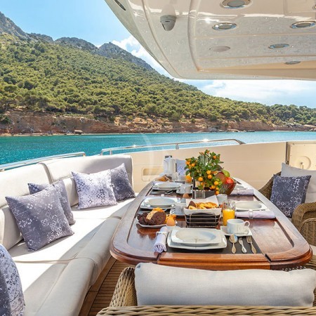 the outdoor sitting area of the boat