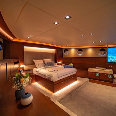 Double Eagle sailing yacht cabin