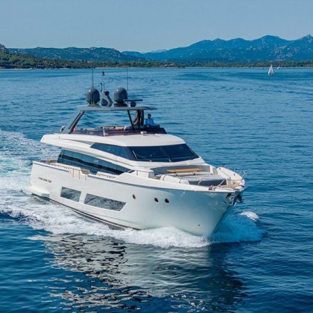 E3 yacht charter Italy