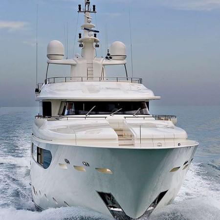 front view of Emotion²  superyacht