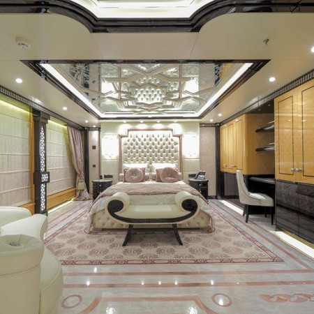 Master cabin of Elements superyacht charter