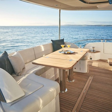 flybridge lounging area