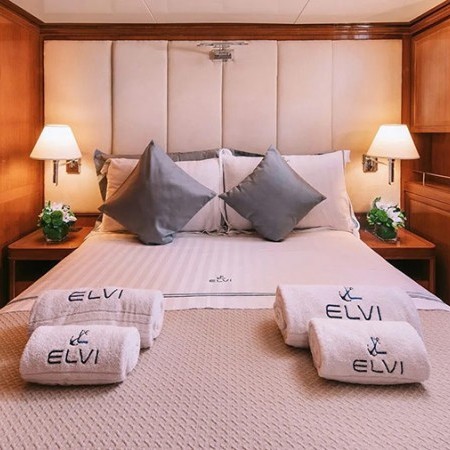 Elvin yacht cabin