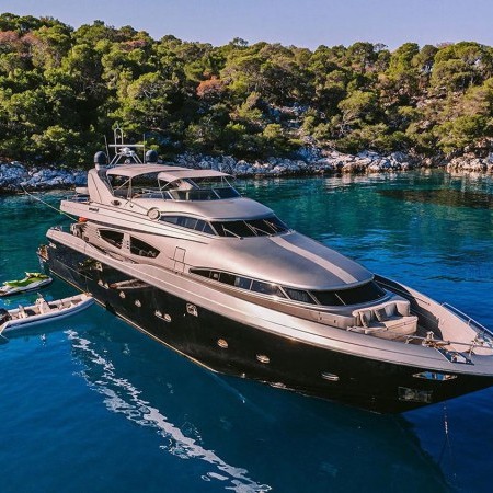 Elvi yacht Greece