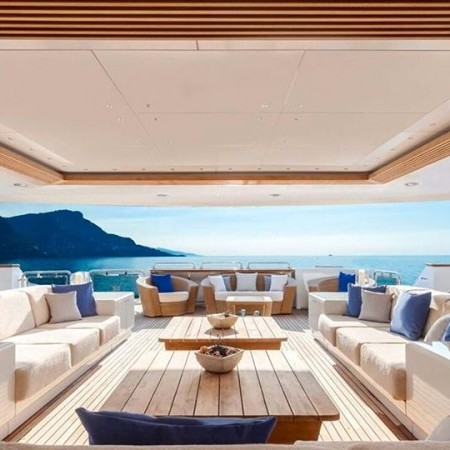 spacious deck lounge