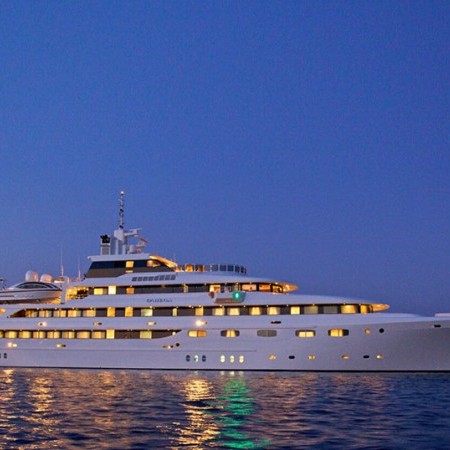 Emir yacht charter side view