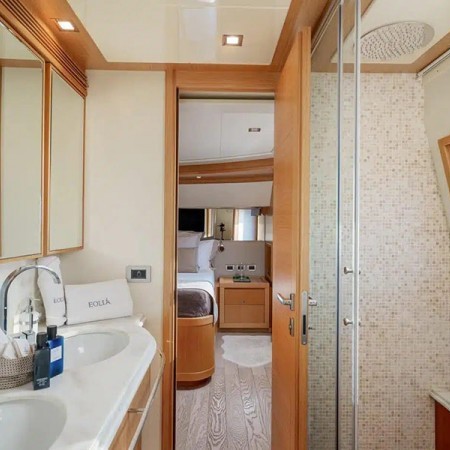 ensuite bathroom