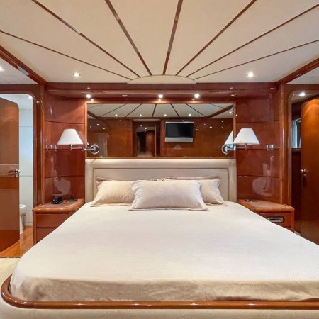 ESTIA POSEIDON | 26m Falcon Yacht Charter