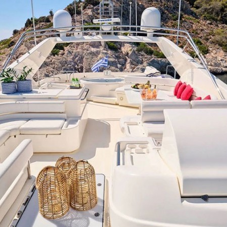Estia Yi Ferretti motor yacht