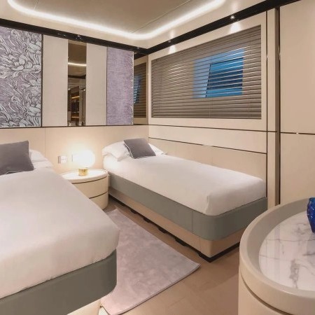 twin cabin on Eva4Eva yacht