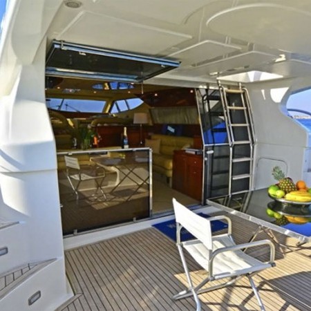 Ferretti 62 yacht in Mykonos