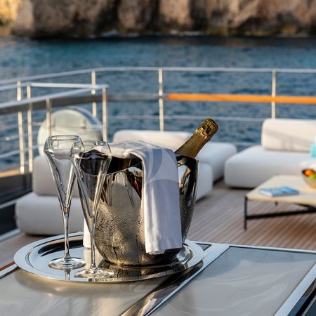 menu on board Figurati superyacht