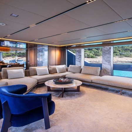 main salon of Geco Admiral superyacht