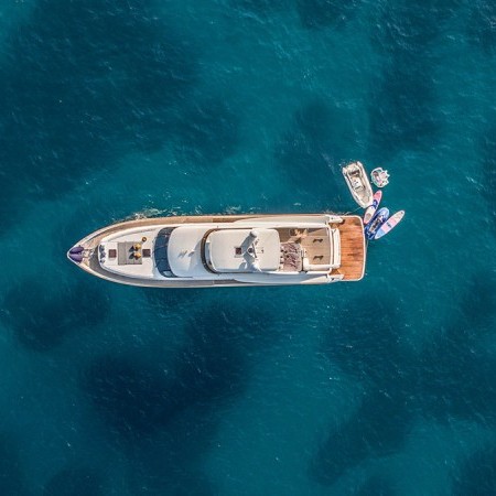 aerial shot of Gektor yacht