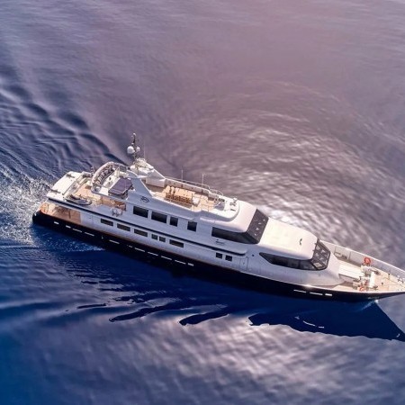 aerial photo of Gelly yacht