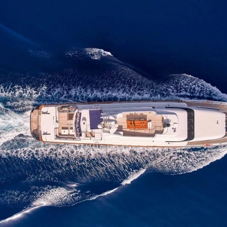 aerial photo of Gelly yacht