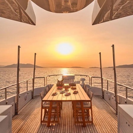 sunset from Gelly yacht