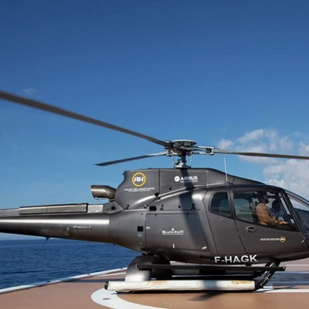 yacht charter with helipad