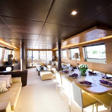 Gioe yacht salon